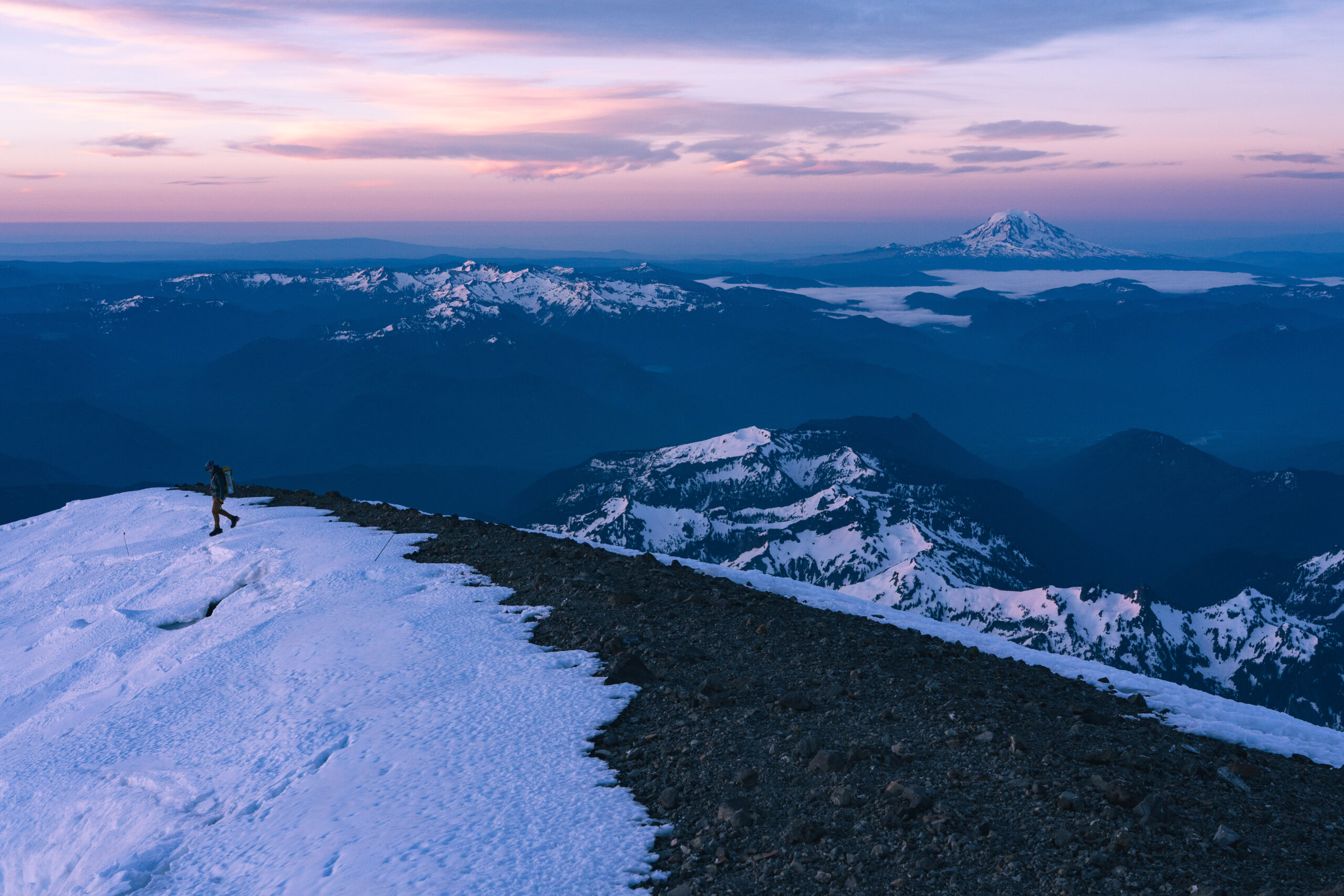 Tahoma – Climbing to the Top of Washington